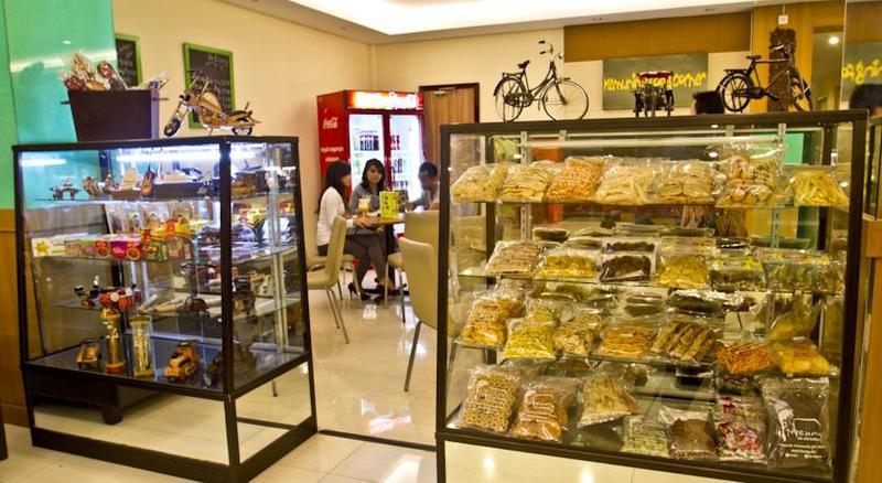 De Batara Hotel Bandung Eksteriør bilde