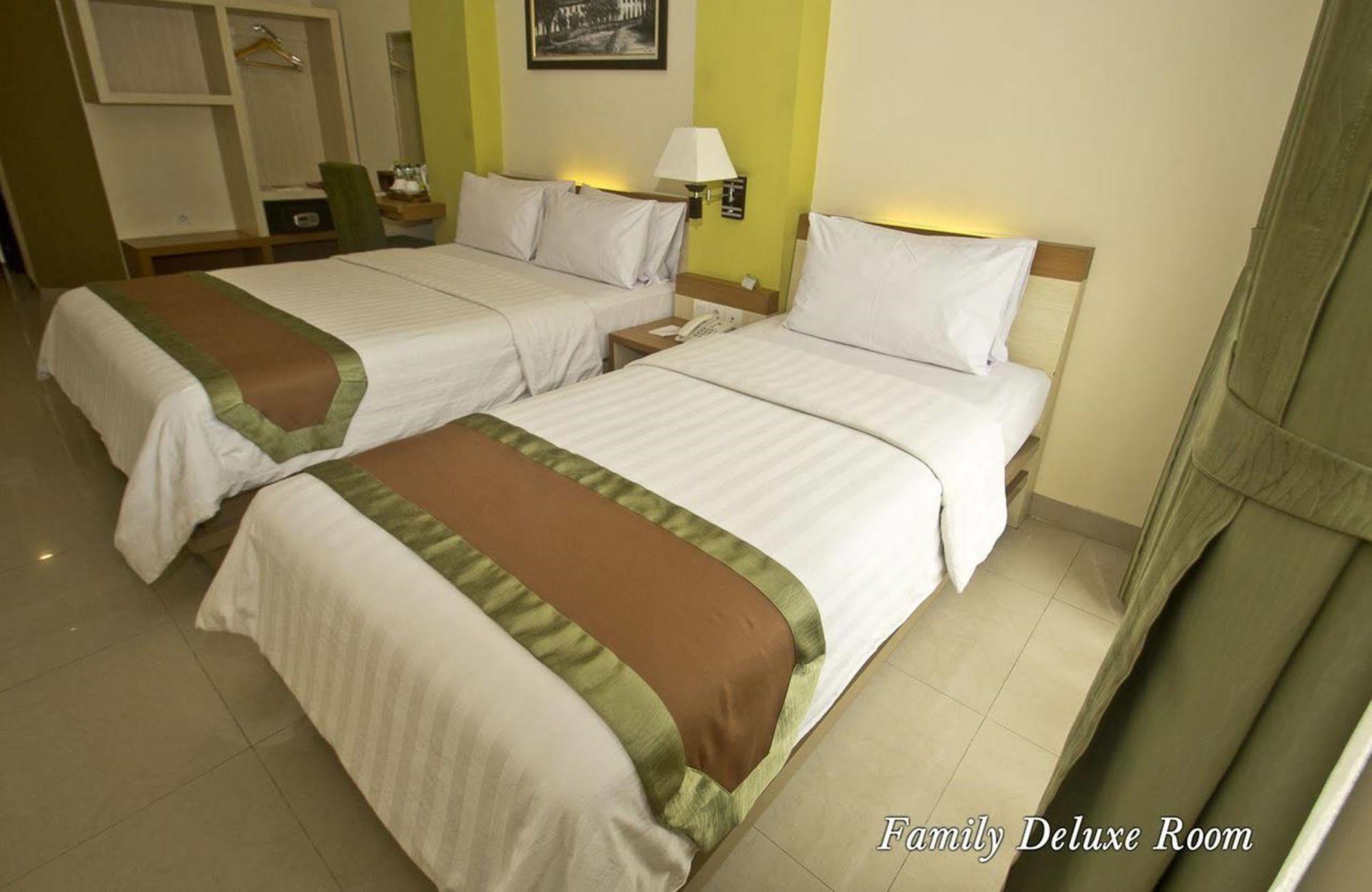 De Batara Hotel Bandung Eksteriør bilde
